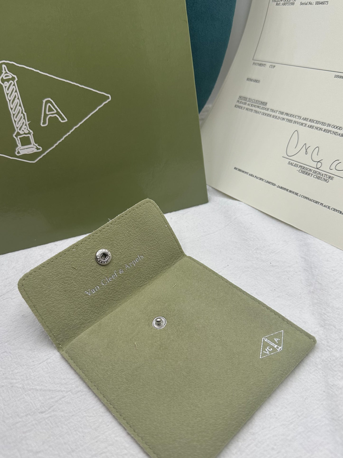 Green velvet dust bag