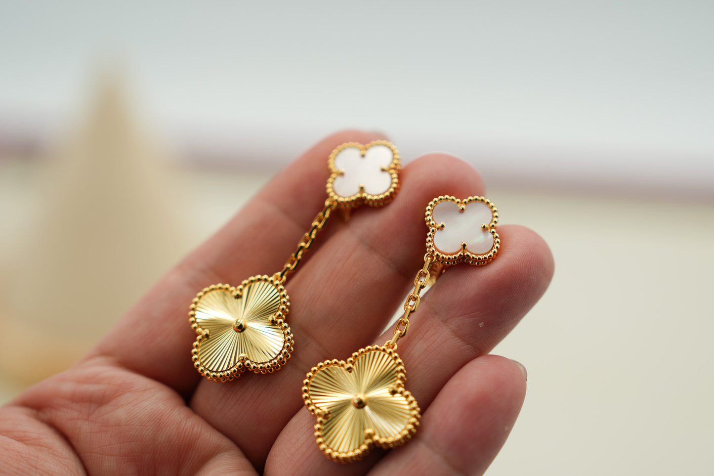 Pink Mother of pearl & Guillioche 2 mootif clover earrings 925 silver 18k gold plated
