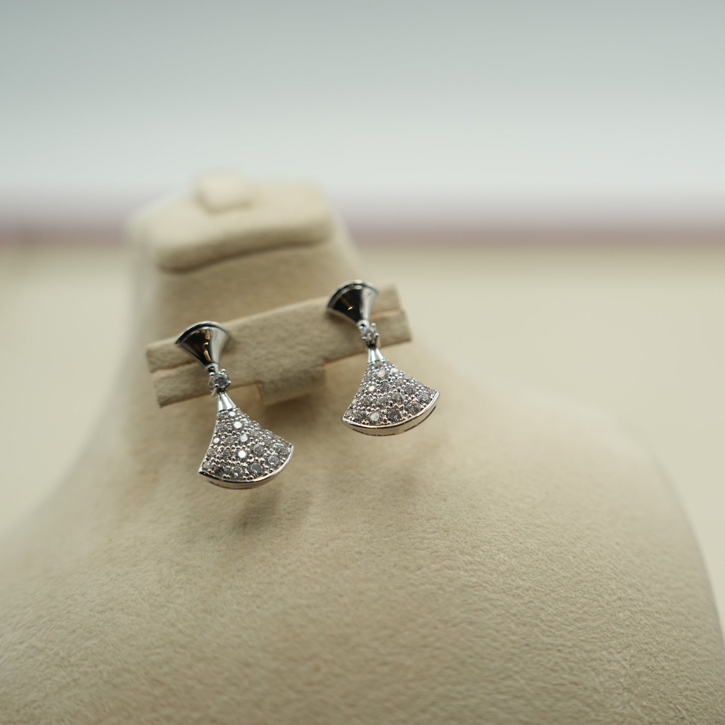 Divas Dream earrings 925 silver 18k white gold plated