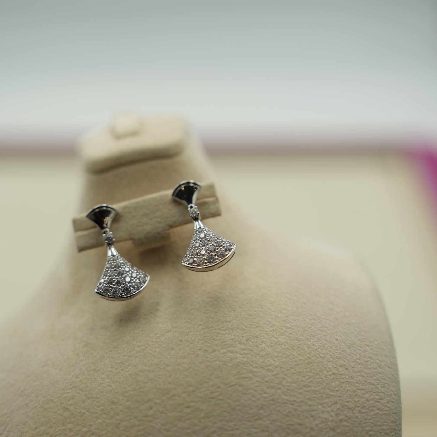 Divas Dream earrings 925 silver 18k white gold plated