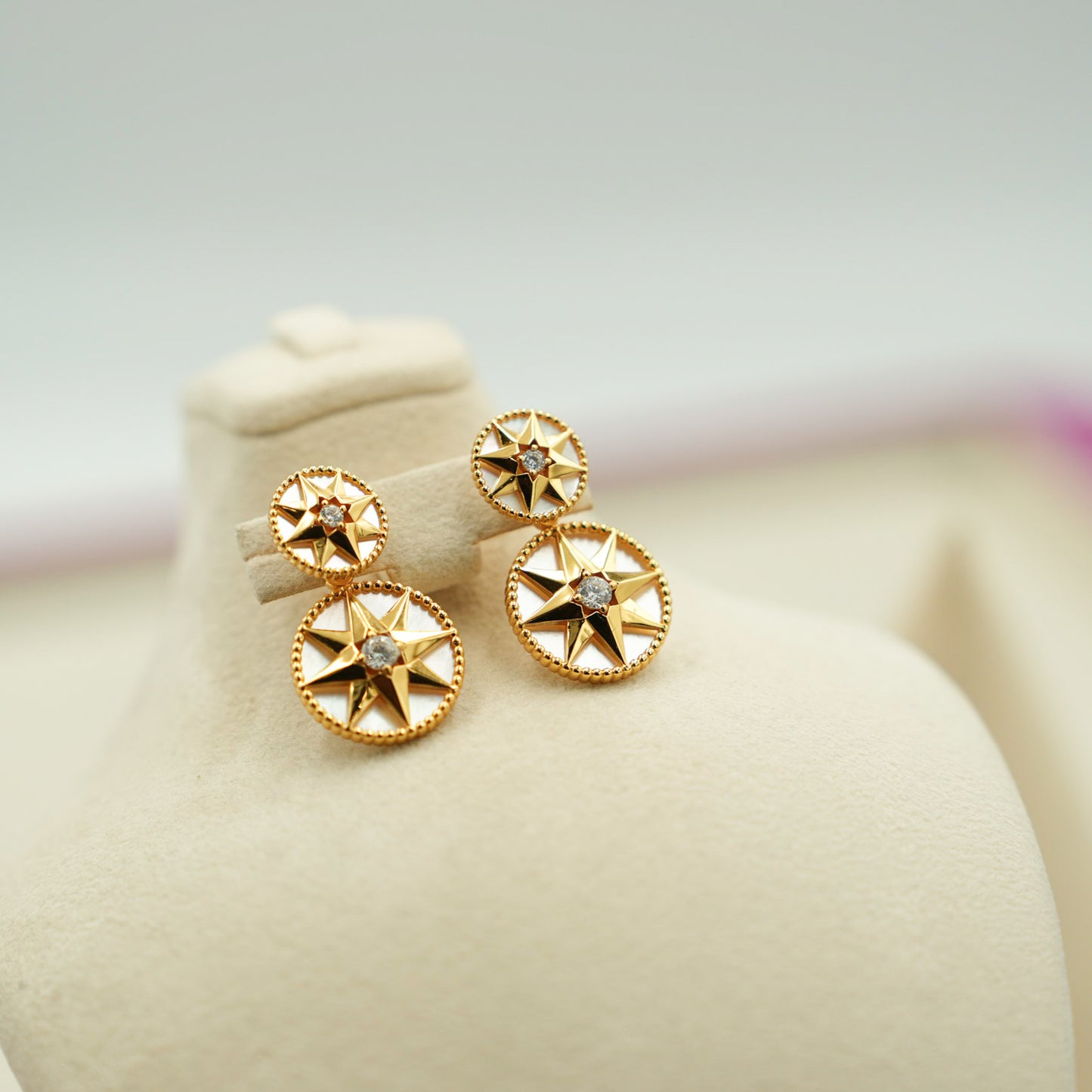 Celeste RDV Mother of pearl earrings 925 silver 18k gold plated