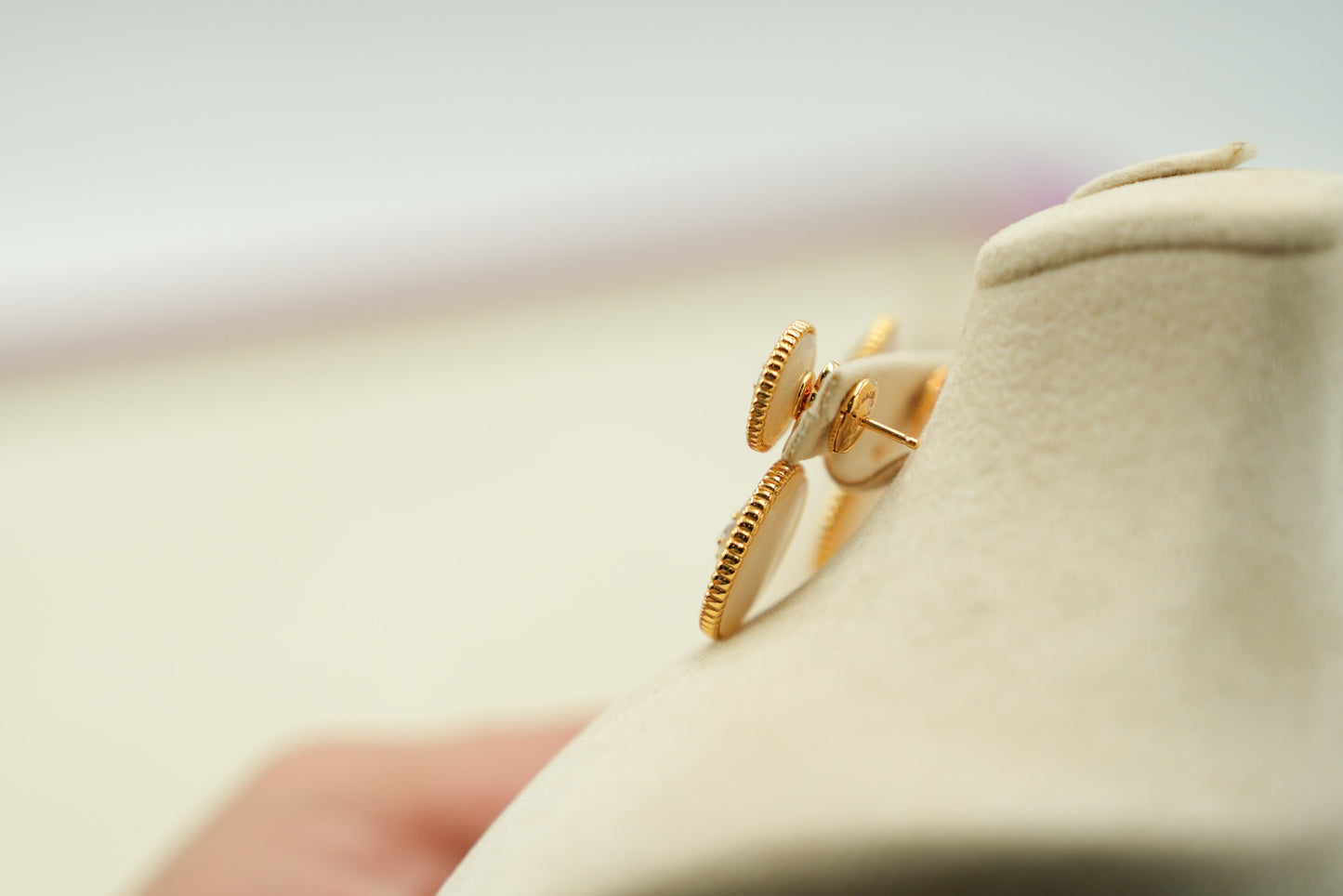 Celeste RDV Mother of pearl earrings 925 silver 18k gold plated