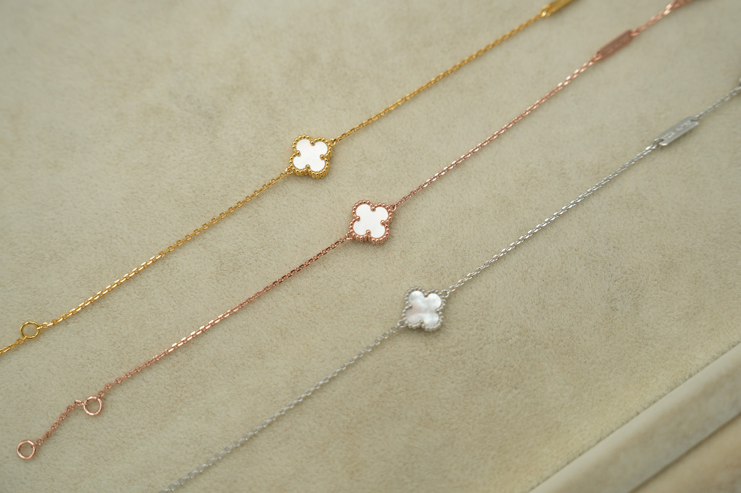 Sweet 10mm Mother of pearl Clover bracelet 925 silver 18k gold plated