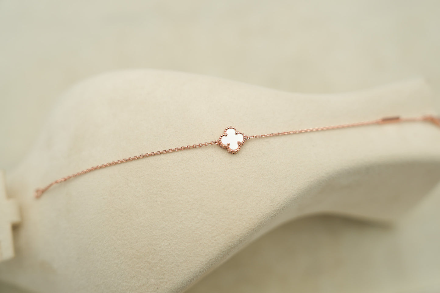 Sweet one clover Mother of pearl 10mm clover bracelet 925 silver 18k gold plated
