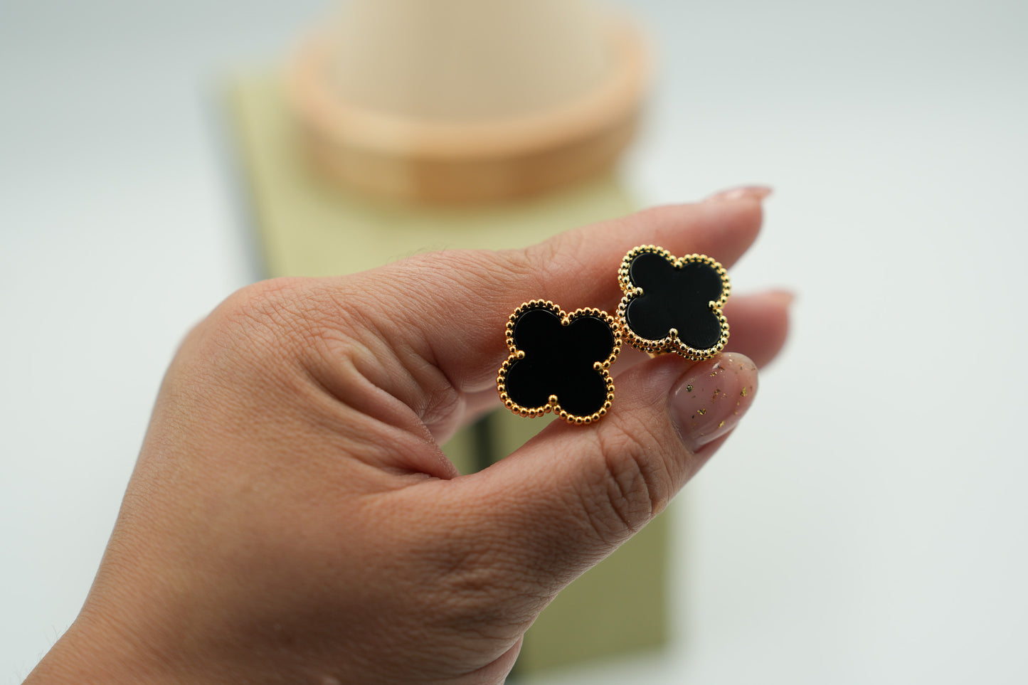 Onyx 20mm Magic Clover earrings 925 silver 18k gold plated
