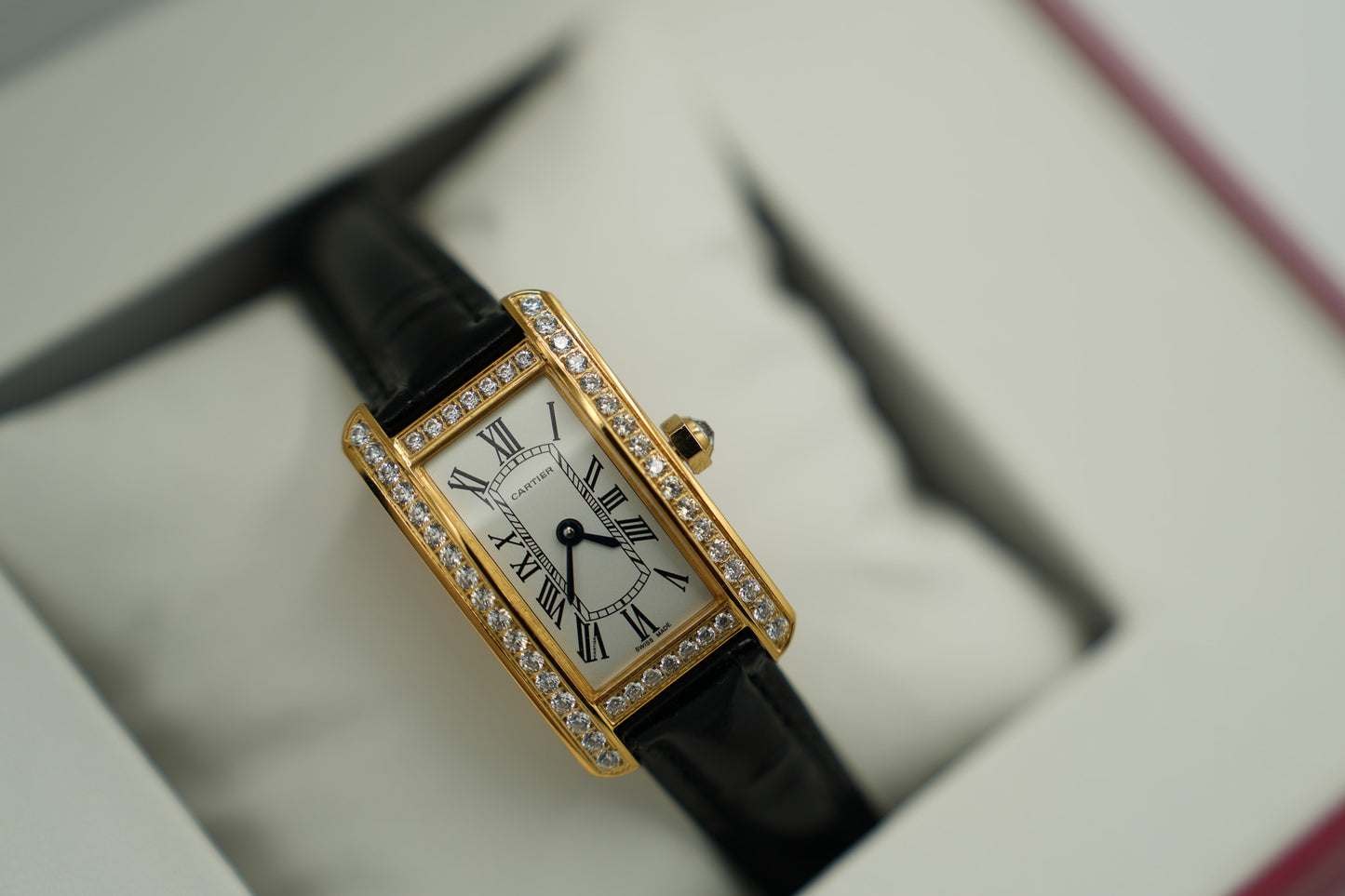 Small Square fashion luxury watch leather strap quartz watch gold color