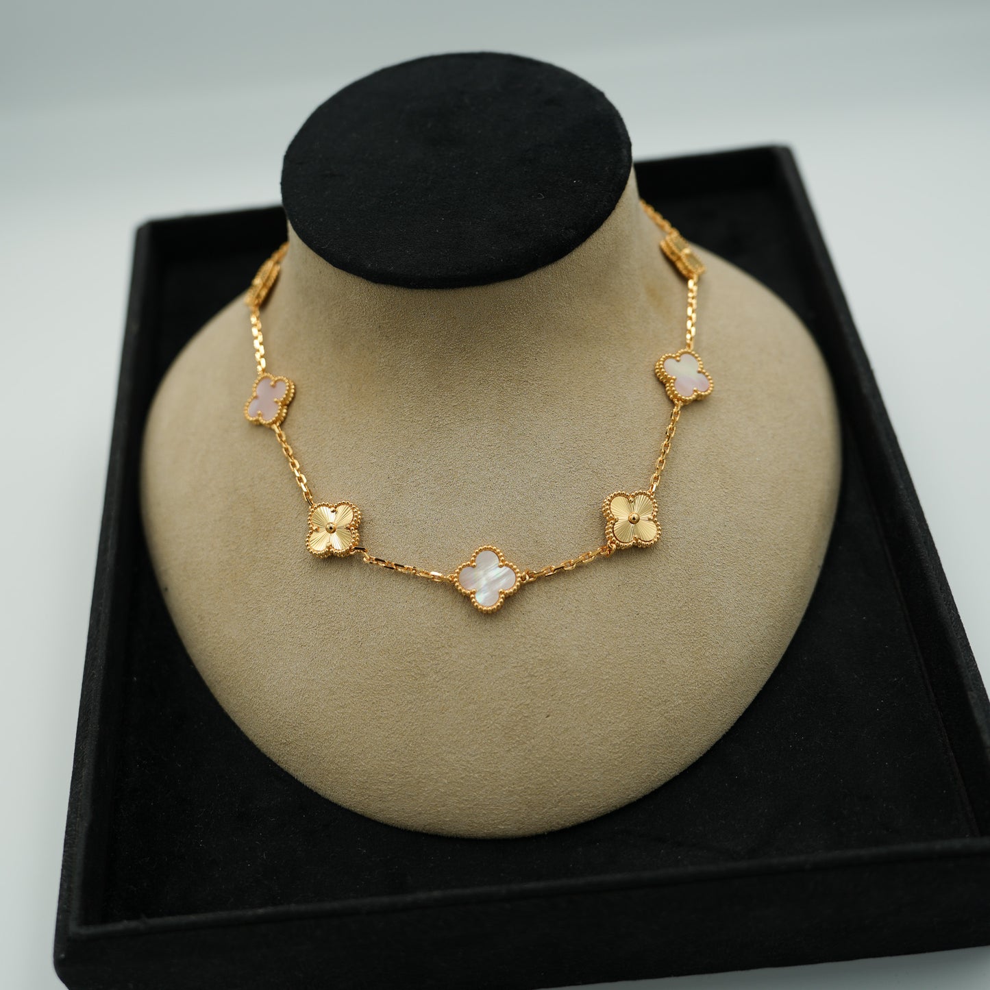 10 motif pink mother of pearl & guillioche clover necklace 925 silver 18k gold plated