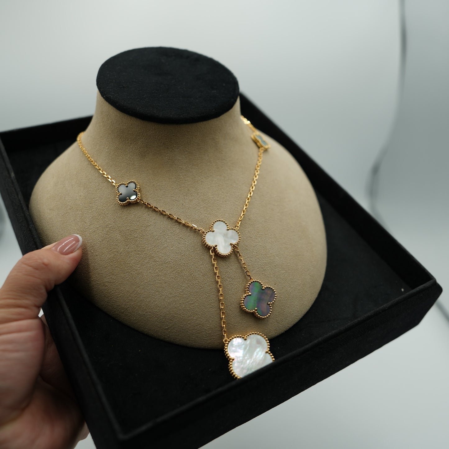 6 motif White & Gray mother of pearl clover necklace 925 silver 18k gold plated