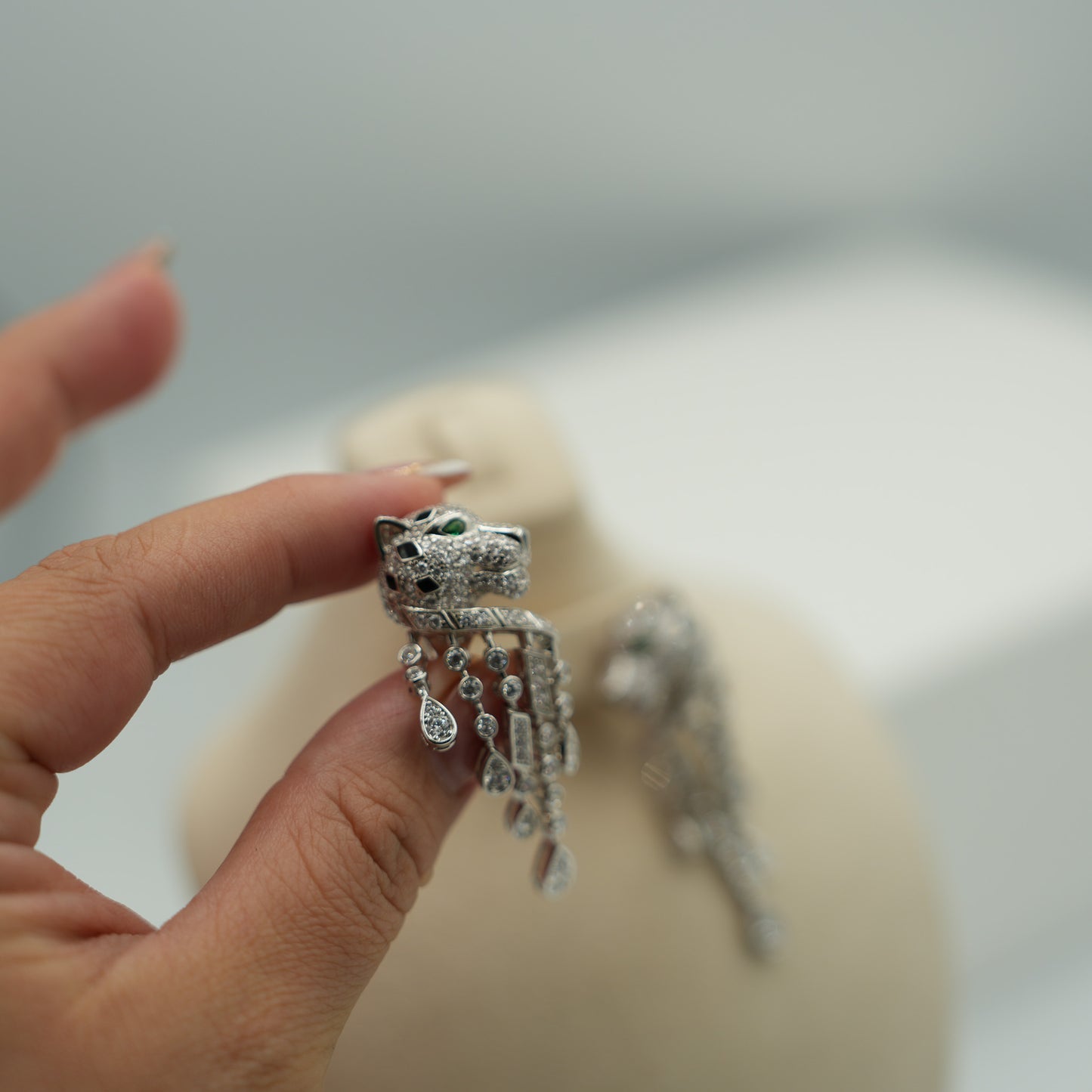 Panther head earrings 925 silver 18k white gold plated