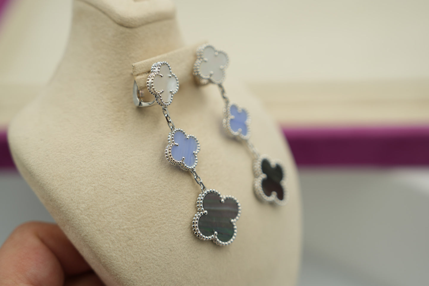 Mother of pearl & Chalcedony clover earrings 925 silver 18k white gold plated