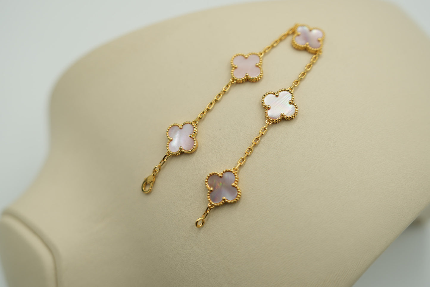 Pink Mother of pearl clover bracelet 925 silver 18k gold plated