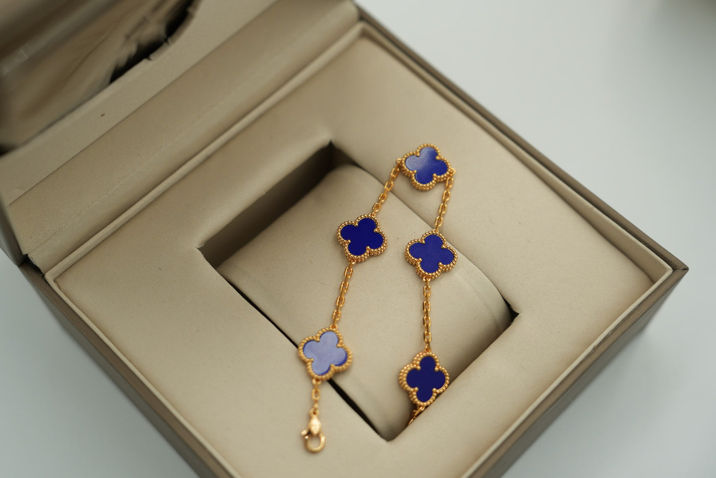 Lapis lazuli 5 motif bracelet 925 silver 18k gold plated