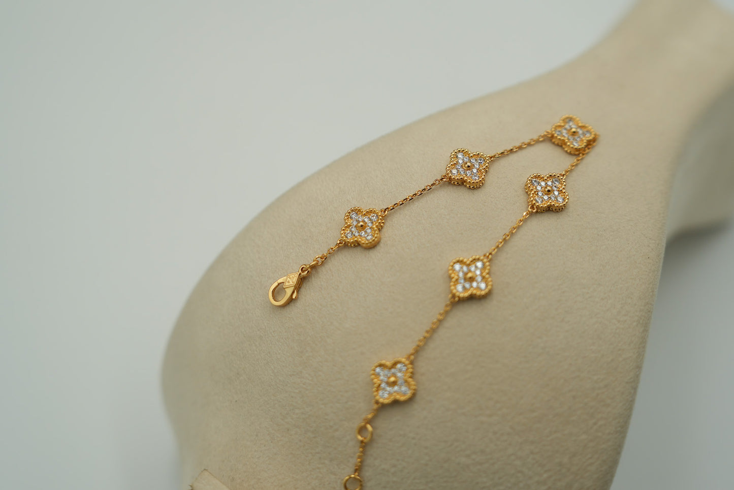 CZ sweet 10mm clover bracelet 925 silver 18k gold plated