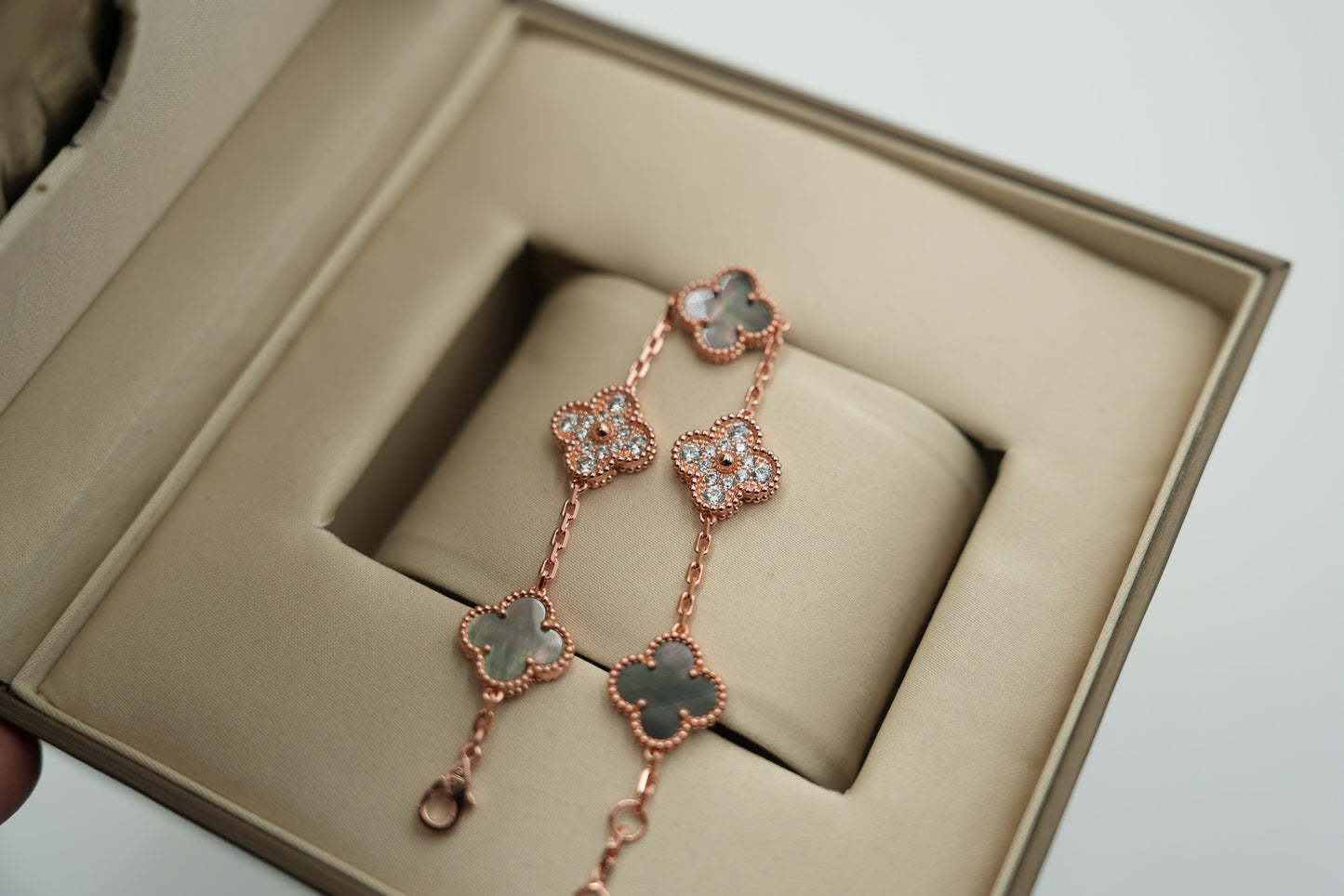 Gray Mother of pearl clover bracelet 925 silver 18k rose gold plated