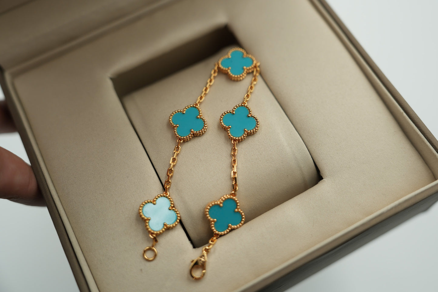 Turquoise 5 motif bracelet 925 silver 18k gold plated