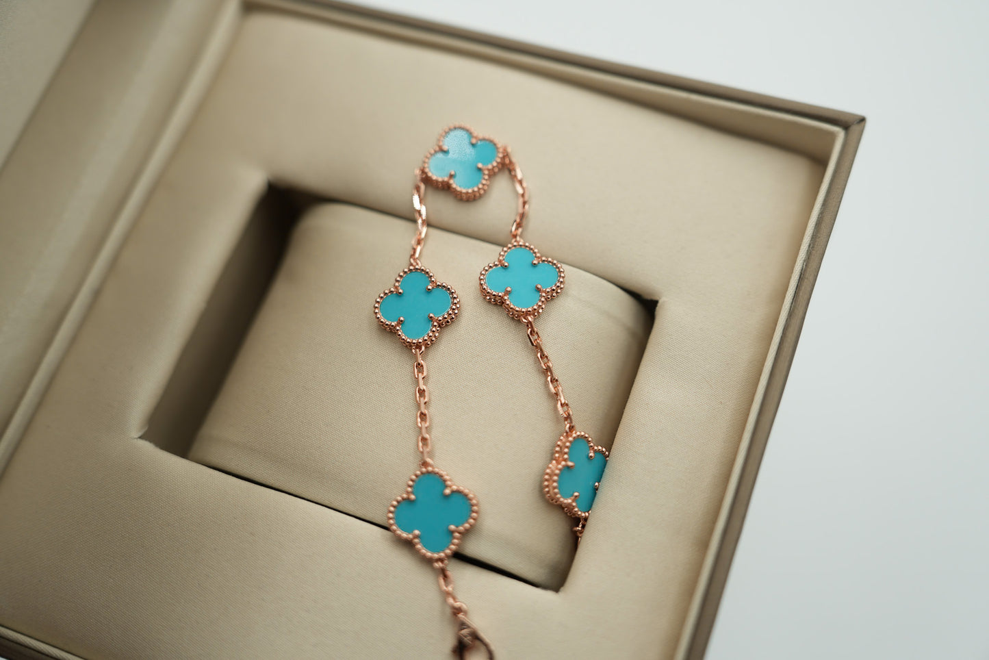 Turquoise 5 motif bracelet 925 silver 18k gold plated