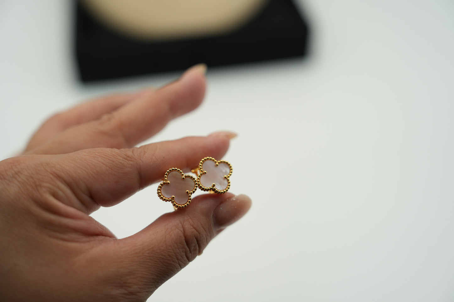 15mm one pink Mother of pearl clover  earrings 925 silver 18k gold plated