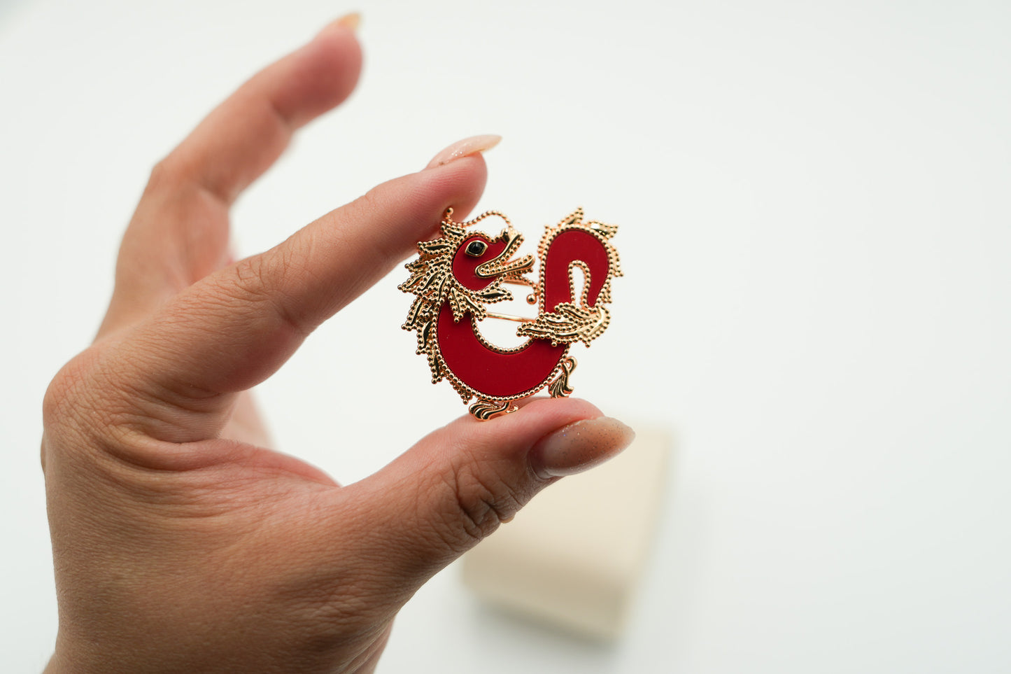 Lucky animals Dragon  brooch 925 dilver 18k gold plated Carnelian & Onyx