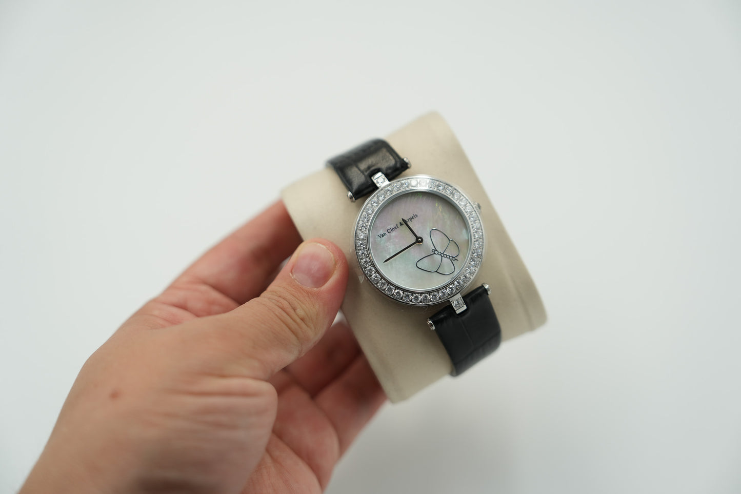 Mother of pearl Dial Magic Watch Bracelet Quartz Watch Butterfly Clover watch black strap