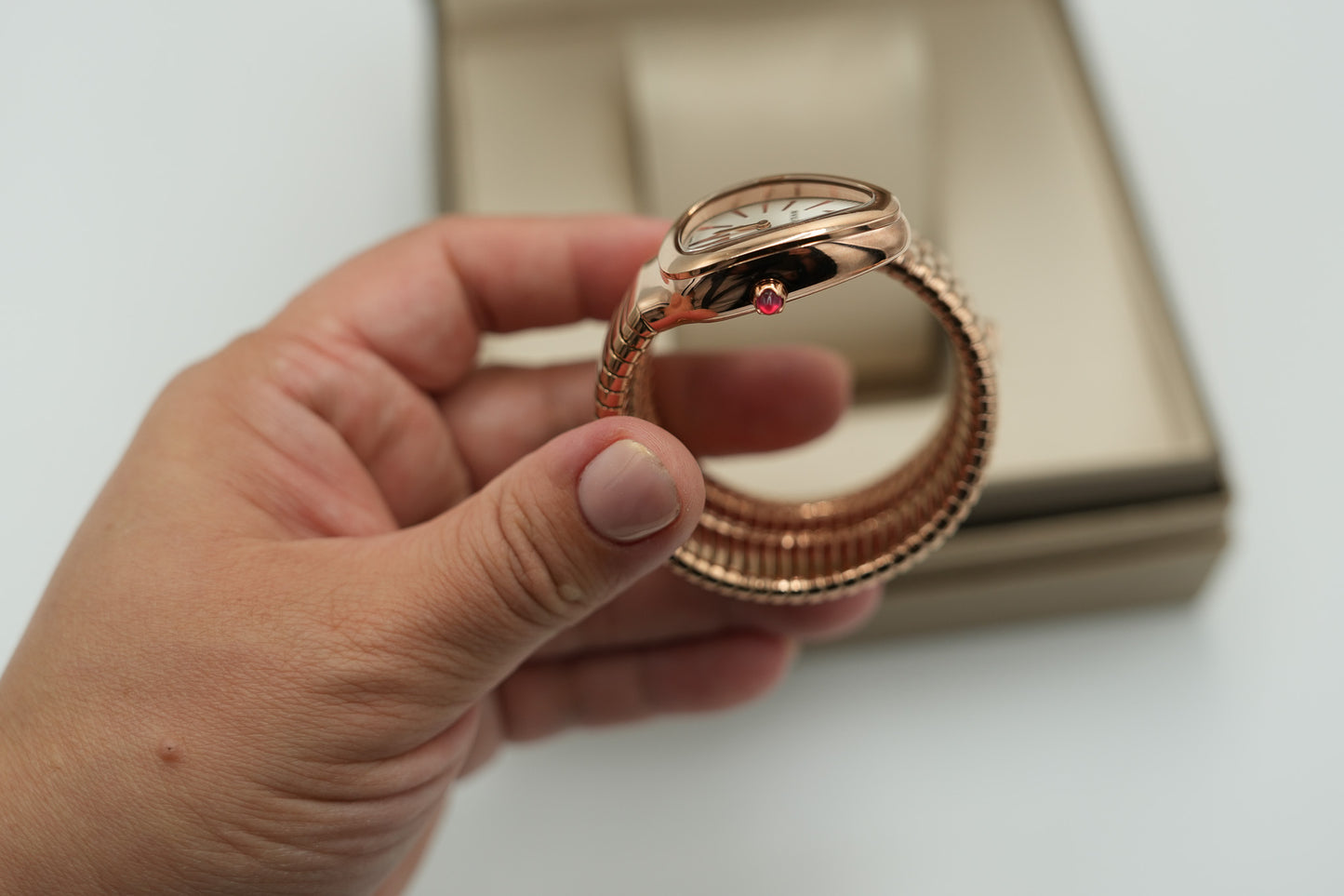 white Dial Serpenti Watch Quartz Watch snake watch rose gold color Double Raw