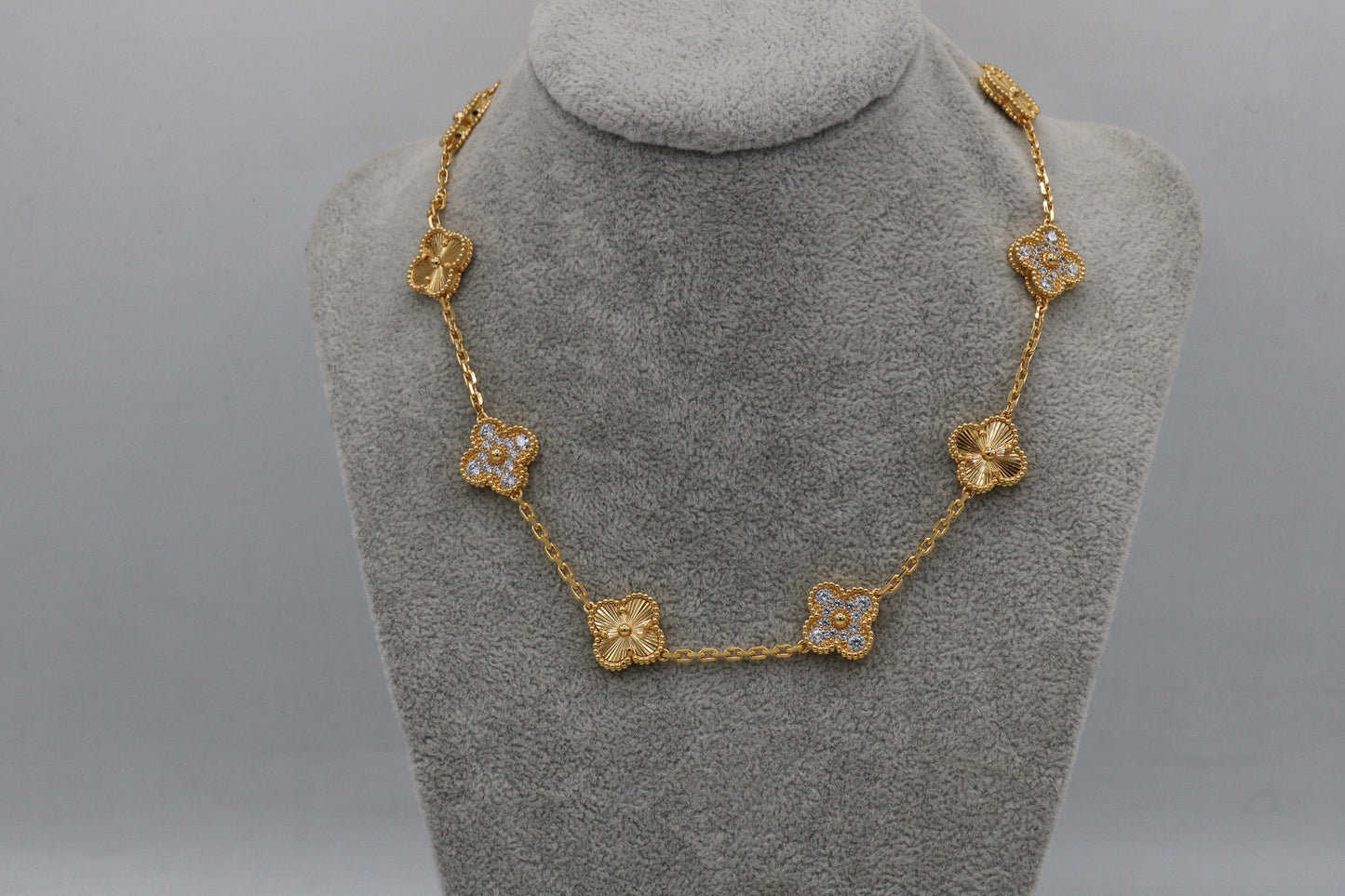 10 motif CZ & Guillioche clover necklace 925 silver 18k gold plated 42 cm long