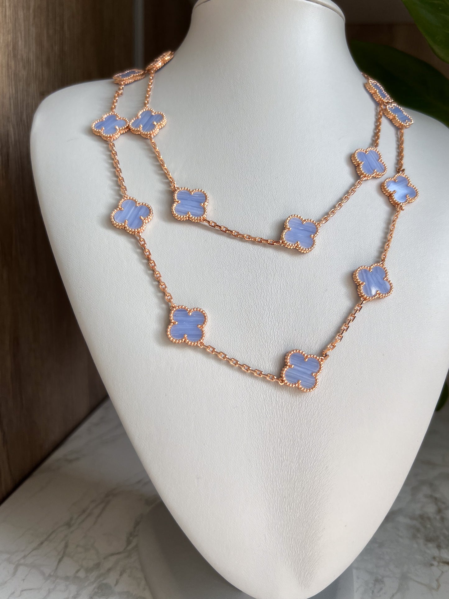 20 motif Chalcedony clover necklace 925 silver 18k rose gold plated 84 cm long