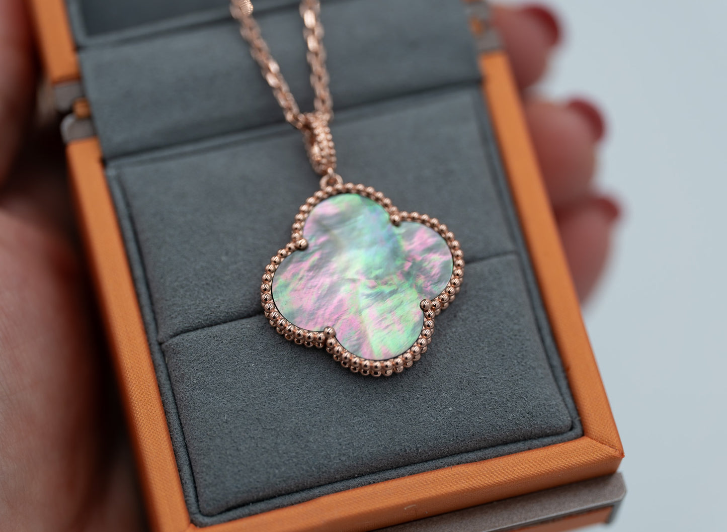 Gray Mother of pearl 25 mm Magic clover necklace 925 silver 18k rose gold plated