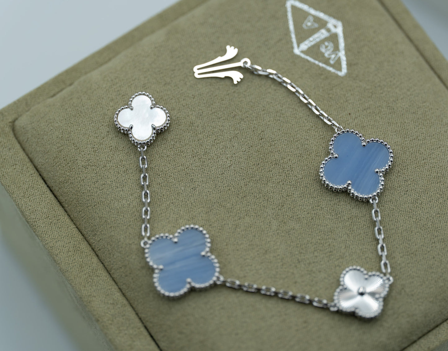 Mop Chalcedony & Guillioche clover bracelet 925 silver 18k white  gold plated