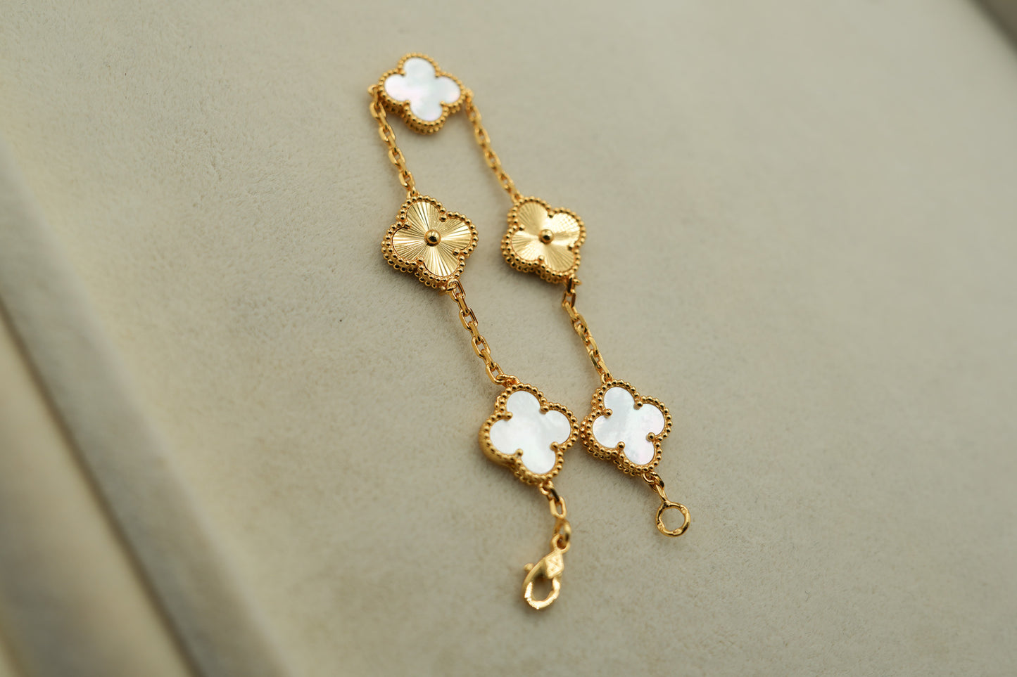 mother of pearl and guillioche bracelet 925 silver 18k gold plated