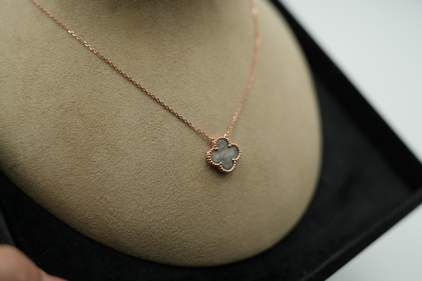 one clover Silver obsidian necklace 925 silver 18k rose gold plated