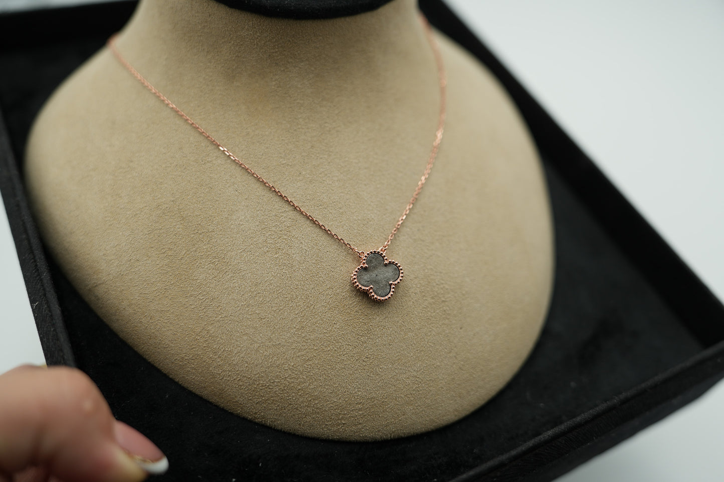 one clover Silver obsidian necklace 925 silver 18k rose gold plated