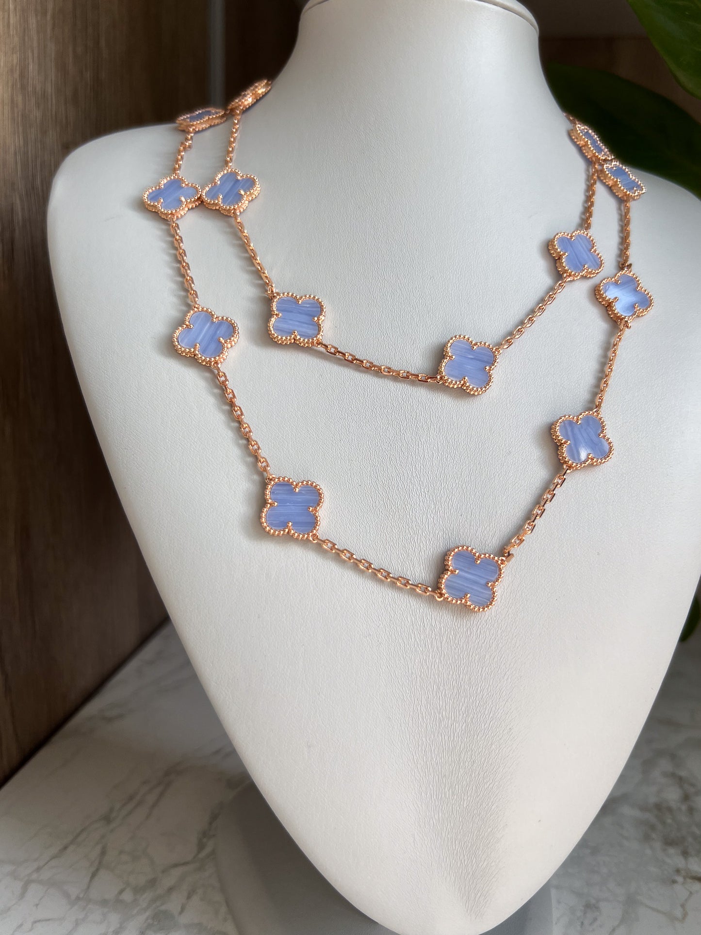 20 motif Chalcedony  clover necklace 925 silver 18k rose gold plated 84 cm long